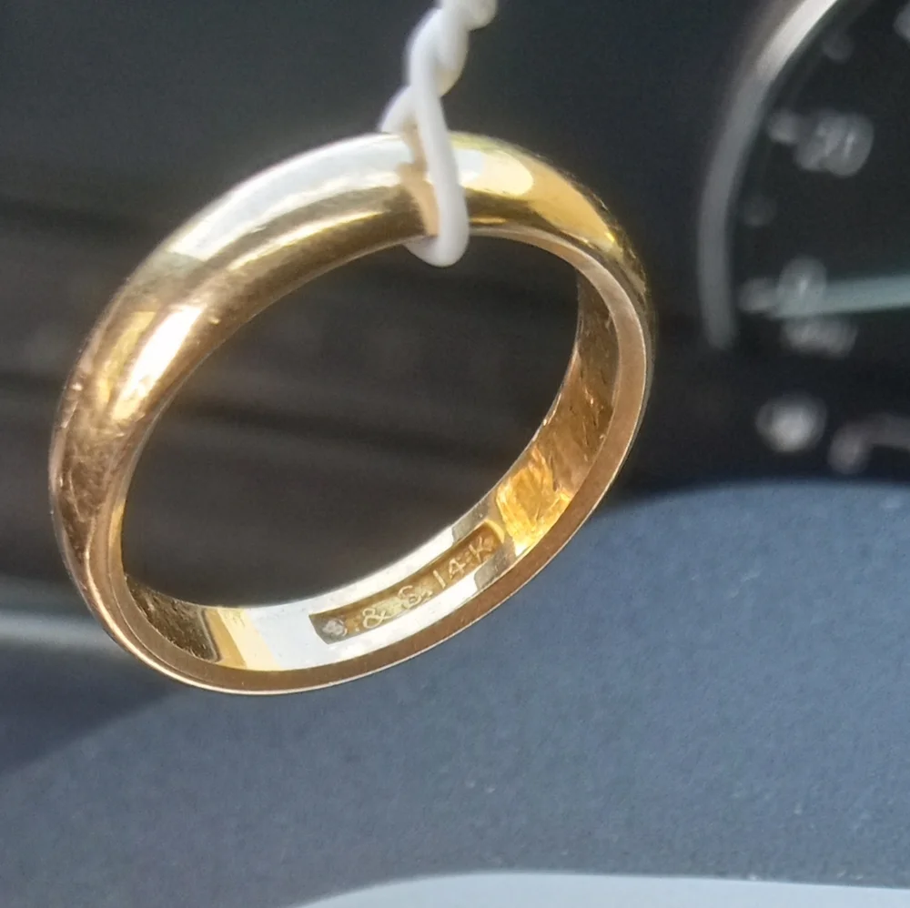 J.R. Wood & Sons Gold Vintage Victorian Wedding Band @ Early 1870's - Size: 9
